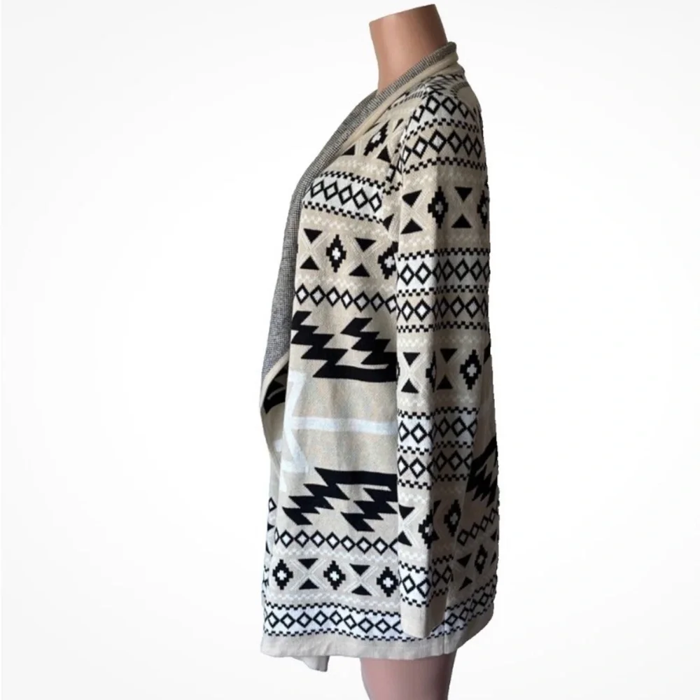 Lucky Brand Open Front Aztec Cardigan Tan Black Cozy Knit Winter NEW large